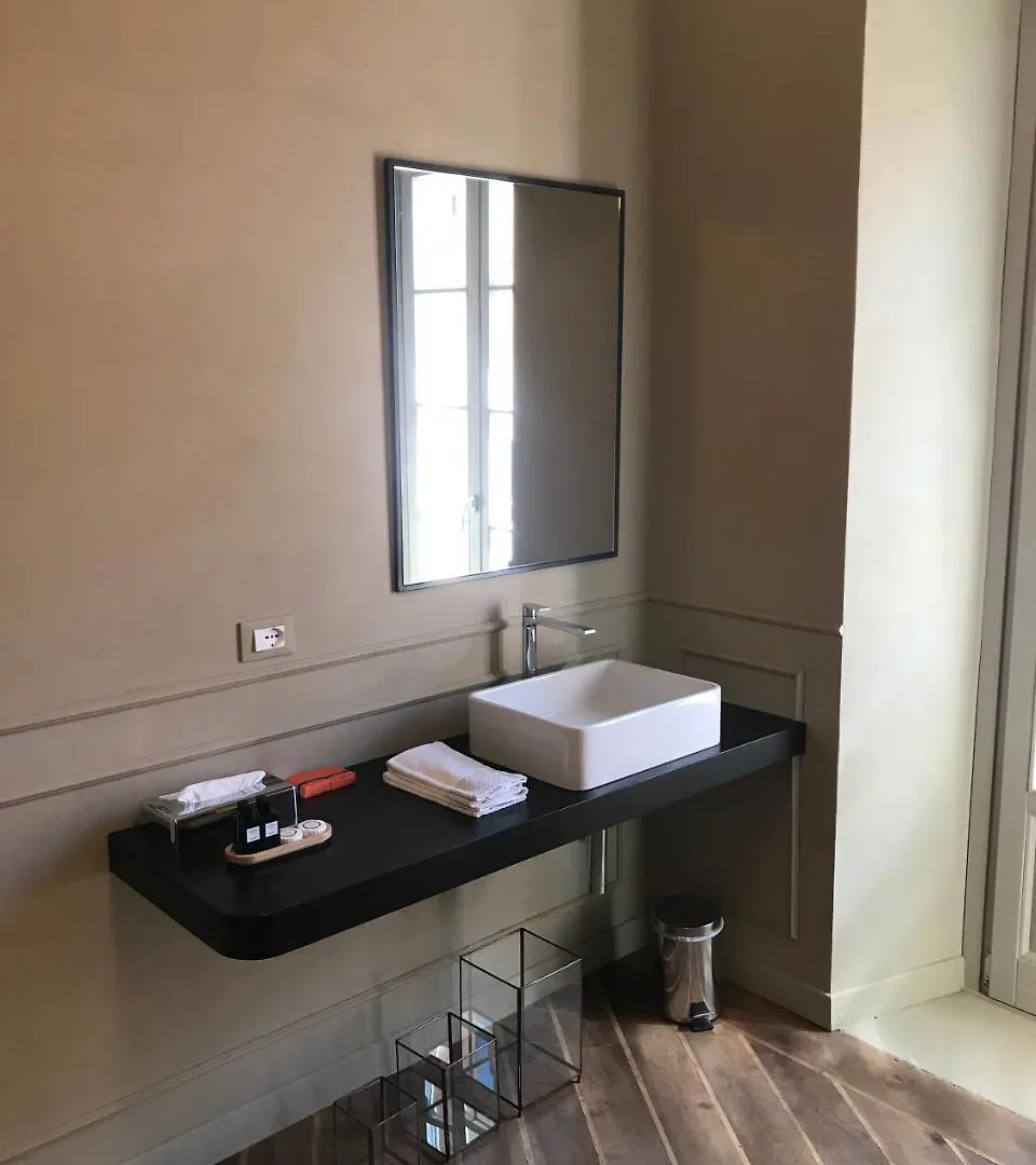 Suites Menaggio